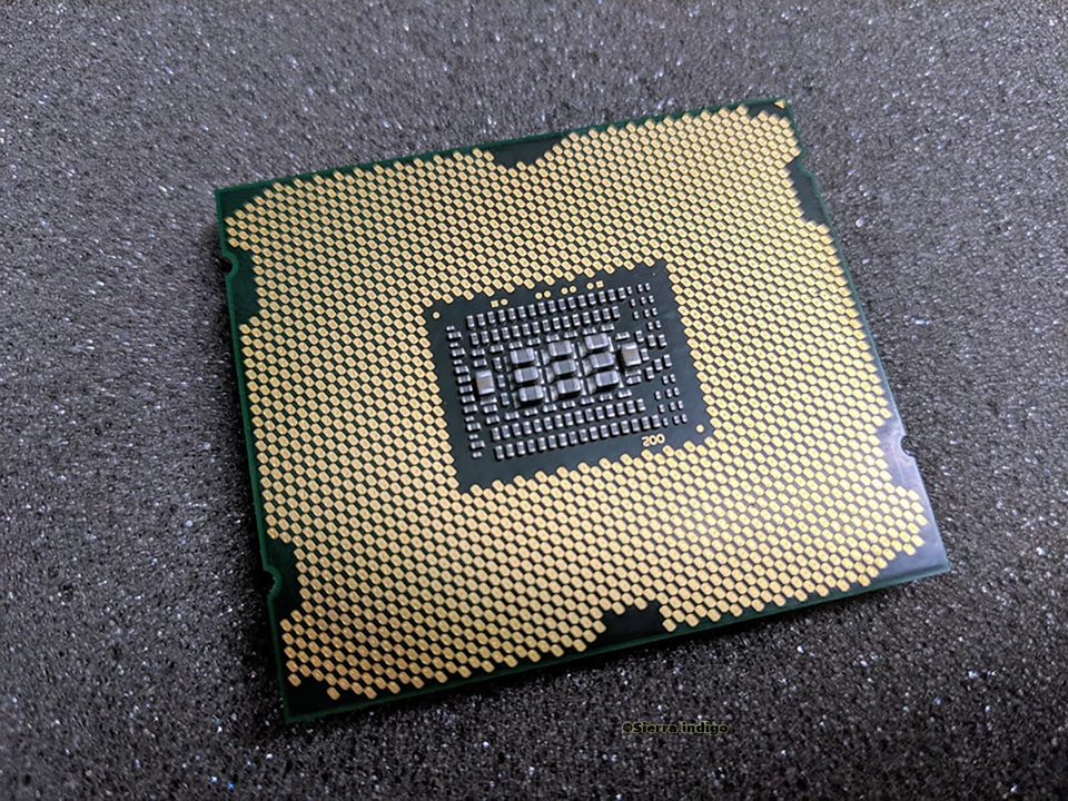 INTEL SR1AM Xeon E5-2630 v2 Six Core 2.6GHz Socket 2011 Ivy Bridge-EP Processor - Photo 1/1