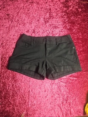Maurices Women's Black Chino Cuffed Shorts Small S - Image 1 of 4