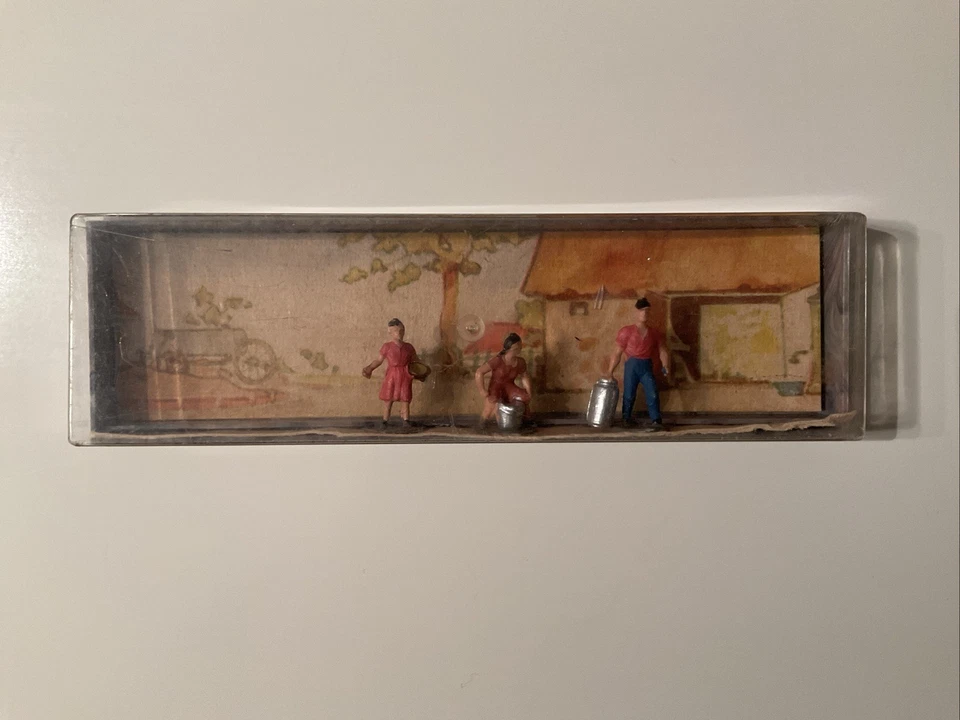 Merten H0 3 Figuren auf dem Bauernhof - Bild 1 von 1