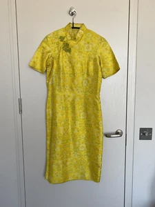 Vintage Handmade Silk Qipao / Cheongsam - Yellow Floral Pattern - S/XS - Picture 1 of 4