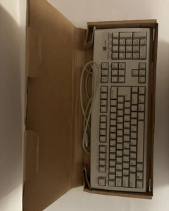 1995 Microsoft Windows Keyboard In Great Condition- Gray IN ORIGINAL BOX! - Picture 1 of 5