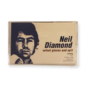 Vintage NEIL DIAMOND - Velvet Gloves and Spit CASSETTE SEALED & MINT Classic! - Picture 1 of 2