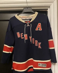 New York Rangers Staal 18 Reebok Blue Alternate Jersey Youth L/XL - Picture 1 of 7
