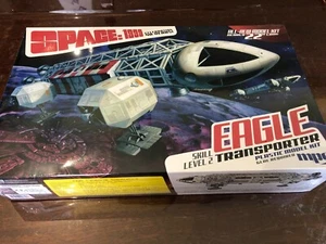 MPC 1/48 Space:1999 Eagle Transporter 22" Long - Picture 1 of 1