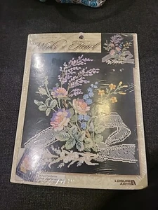 SEALED Janlynn FLORAL BOUQUET Works Of Heart Cross Stitch Kit 114513 Black Aida - Picture 1 of 6