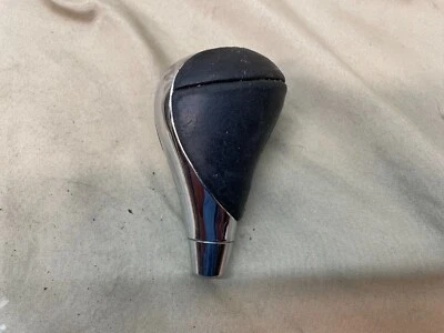 2006-2013 LEXUS SHIFT KNOB IS250 IS350 RX350 BLACK LEATHER CHROME  33504-0E040-C - Image 1 of 4