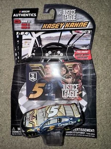 Nascar Authentics #5 Kasey Kahne (DC-JL) 2017 Wave 11 - 1:64 Scale Die-cast Car - Picture 1 of 1