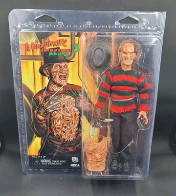 Figura 3 NECA Reel Toys Freddy Kruger Pesadilla en Elm Street  Foto 1 de 2
