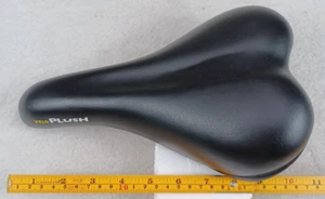 Velo Plush Bicycle Seat Black New - Picture 1 of 9