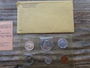 1961 U.S. Mint Silver Proof Coin Set w/Original Paper-Cello Sealed Coins - Picture 1 of 5
