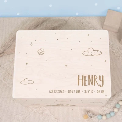 Personalisierte Erinnerungsbox Baby - Erinnerungskiste mit Namen Holz - Geschenk - Bild 1 von 4