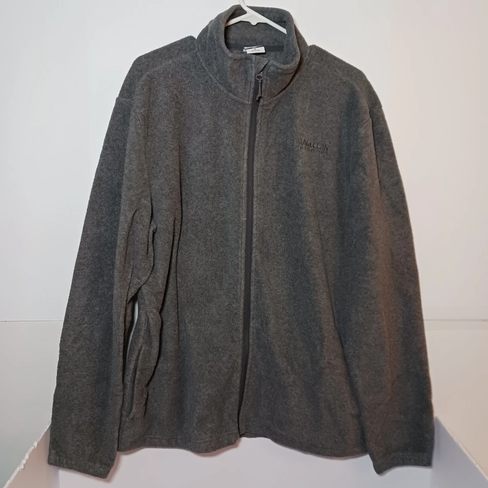 Chaqueta polar Magellan Outdoors para hombre talla grande gris cremallera completa cuello falso Foto 1 de 4