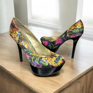 Bold & Stylish! Carlos Santana Destiny Stiletto Pumps Vibrant Fabric Heels 8.5M - Picture 1 of 10
