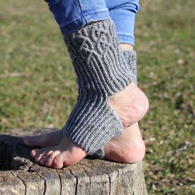 Calcetines de Yoga con Elegante Patrón de Cable, Calcetines Antideslizantes Sin Tacón Pilates Foto 1 de 4