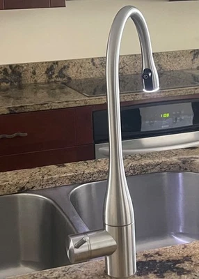 KWC Eve Acero Inoxidable USADO Una Palanca Grifo de Cocina Extraíble - 10.121.103.700 Foto 1 de 4