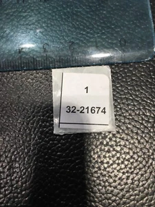 Rolex Genuine 18k Gold Screw B32-21674 For Pearlmaster - Vite Originale Oro - Bild 1 von 2