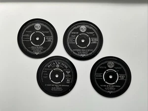 4 posavasos Elvis Presley, hechos a mano a partir de discos originales, con respaldo de terciopelo - Imagen 1 de 3