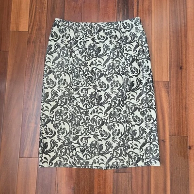 Harold's Women's Sz 4 Black Cream Paisley Pencil Skirt Casual Office Siren Glam - Image 1 of 4