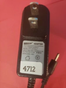 DOKOCOM POWER SUPPLY STC-A515B-Z 5V 1.5A - Picture 1 of 4