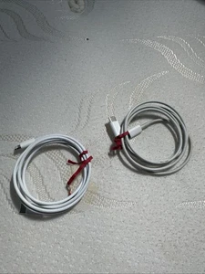 Apple Apple USB-C to Lightning Cable - White, 1m X 2 GENUINE CABLES - Picture 1 of 1