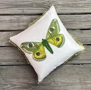 Arhaus Seide Deko Überwurf Kissenbezug Schmetterling grün - Bild 1 von 8
