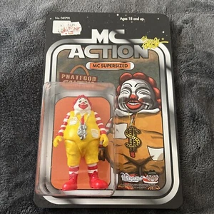 MC Supersized Ron English Popaganda McAction /100 Rare NEW Signed Art Toy Figure - Picture 1 of 7