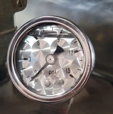 MOONeyes Direct fit 15lb PRESSURE GAUGE Liquid Filled DRAG RACING Hot Rod MOON - Image 1 of 4