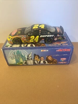 JEFF GORDON #24 DUPONT / THE WIZARD OF OZ 2004 CHEVY MONTE CARLO Mac Tools - Image 1 of 4