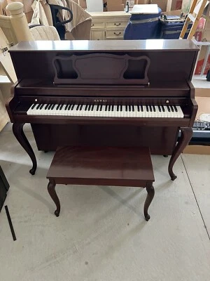 KAWAI 44.5" 508 DECORATOR CONSOLE PIANO | SATIN MAHOGANY - Image 1 of 3