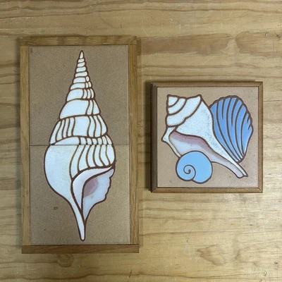 Juego de arte de pared vintage de azulejos de cerámica Seashell | Enmarcado de madera | Decoración costera | EE. UU. Foto 1 de 4