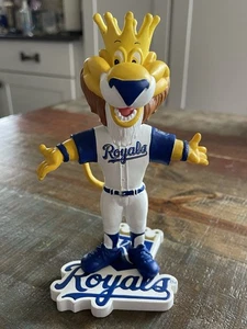 Vintage SLUGGERRR Kansas City Royals Mascot MLB Logo Base Bobble-Tail Bobblehead - Picture 1 of 5