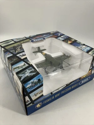 FRANKLIN MINT / ARMOUR 1/48 - LUFTWAFFE  FW-190 -TANK BUSTER - BIG GUNS #B11B226 - Image 1 of 4