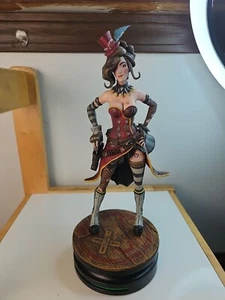Borderlands 3 Modern Icons #10 Moxxi 9'' Statue by Thinkgeek - Picture 1 of 5