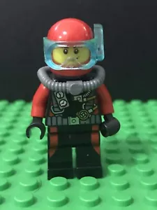 lego deep sea explorer mini figure - Picture 1 of 4