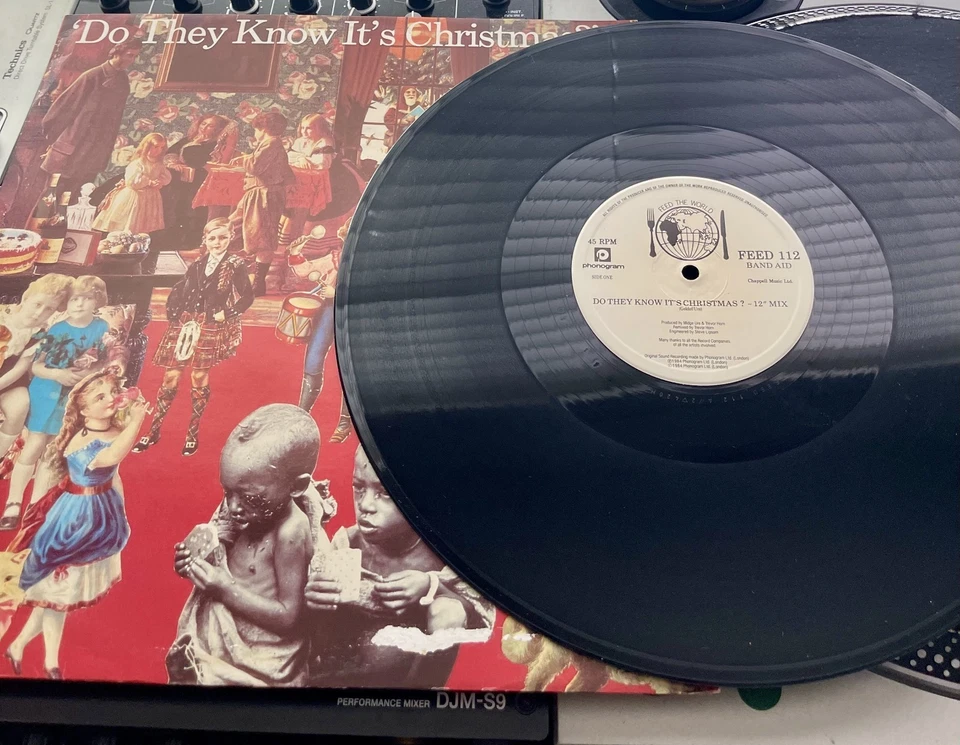 Band Aid – Do They Know It's Christmas OG 1984 UK Press 12" in Pic Cover VG+/VG+ - Image 1 of 2