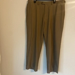 Pantalón Haggar Hombre Calce Clásico Eclo Stria Frente Plano Cintura Expandible Marrón 40x29 - Imagen 1 de 14