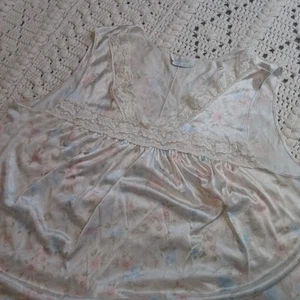 Vtg Vanity Fair Gown Midi SILKY Lace Womens L USA Made Floral Nighty Summer - Picture 1 of 11