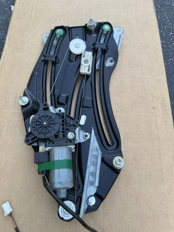 Motor regulador ventana cuarto trasero izquierdo convertible Jaguar XK8 97-02 PROBADO OEM Foto 1 de 4