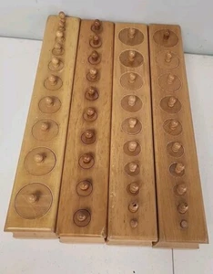 Bloques de cilindros con perillas de madera de haya (juego de 4) - JUGUETES SENSORIALES IFIT MONTESSORI - Imagen 1 de 11
