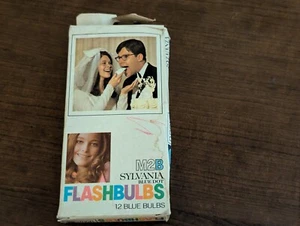 Vintage Sylvania M2B Blue Dot Flashbulbs 12 Blue Bulbs - Picture 1 of 6