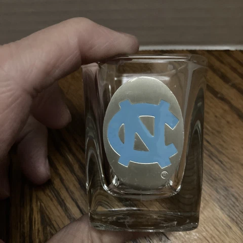 North Carolina Tar Heels NCAA Shot Glass Pewter Enamel Official Licensed Unused Cover