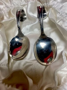 2 (Two) Antique Sterling Silver Baby Spoons Curved Handle, 31 grams - Picture 1 of 3