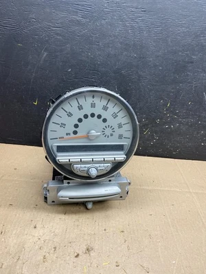 2009 - 2010 Mini Cooper Clubman Speedometer Cluster Gauge OEM u4735 DG - Image 1 of 4