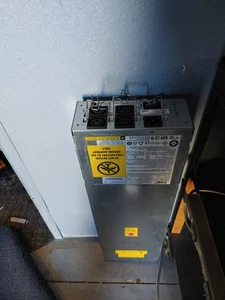 EMC2 AA23540 2200W SPS Standby Power Supply (P/N: 078-000-050) - Afbeelding 1 van 4