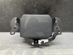 TOYOTA Prius ZVW50 Radar Sensor A 070 88210-47090 DAA-ZVW51 - Picture 1 of 4