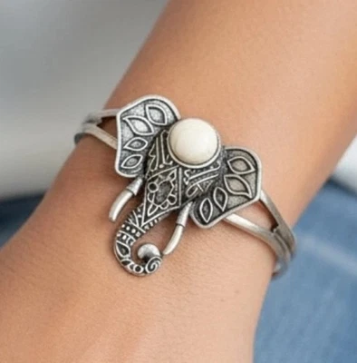 Brazalete Boho Elefante Piedra Blanca Plata - Brazalete Ajustable Foto 1 de 4