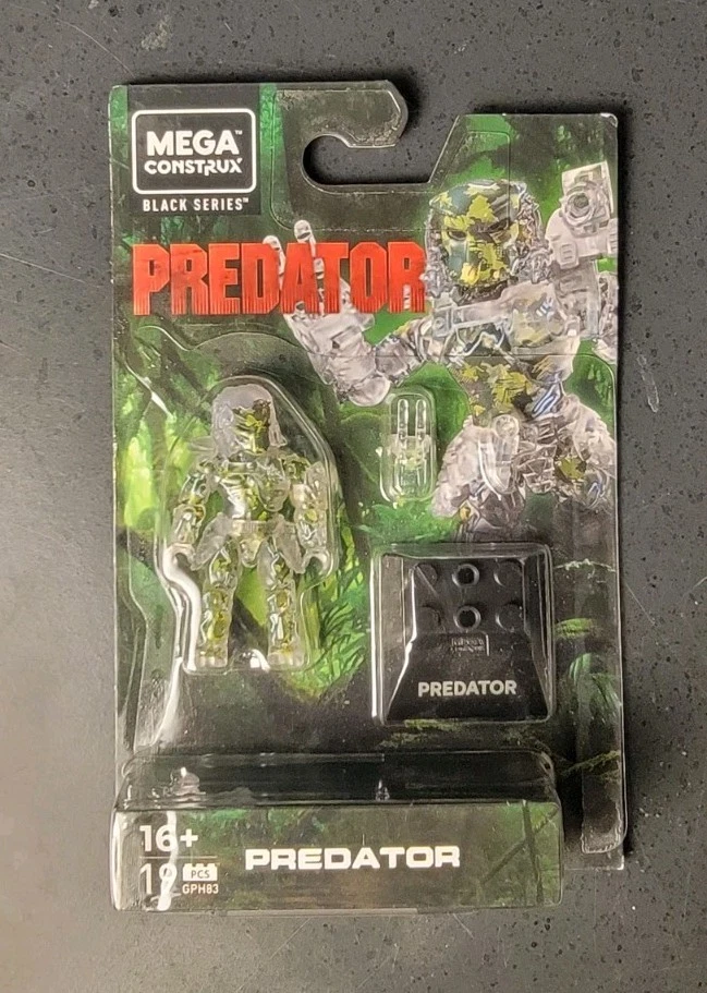 MEGA CONSTRUX Black Series - PREDATOR Figure ! - Image 1 of 3