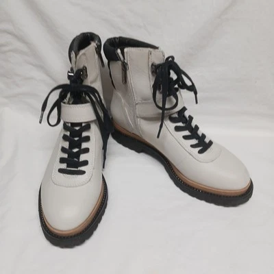 Franco Sarto 7 Botas de Combate de Cuero Blanco con Cordones Cremallera Lateral Borde Negro Tachonado Foto 1 de 4