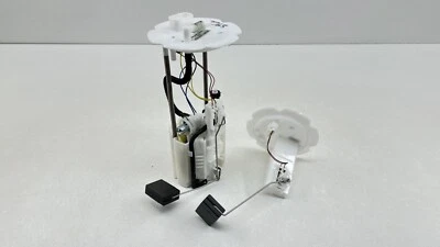 24-25 NISSAN Z NISMO TANQUE GASOLINA BOMBA COMBUSTIBLE ENVÍO UNIDAD PAR 17040-6GP0A OEM Foto 1 de 4