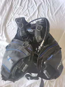 Sea Quest scuba Pro BCD, attached dive knife, vest size Large, good condition - Picture 1 of 6